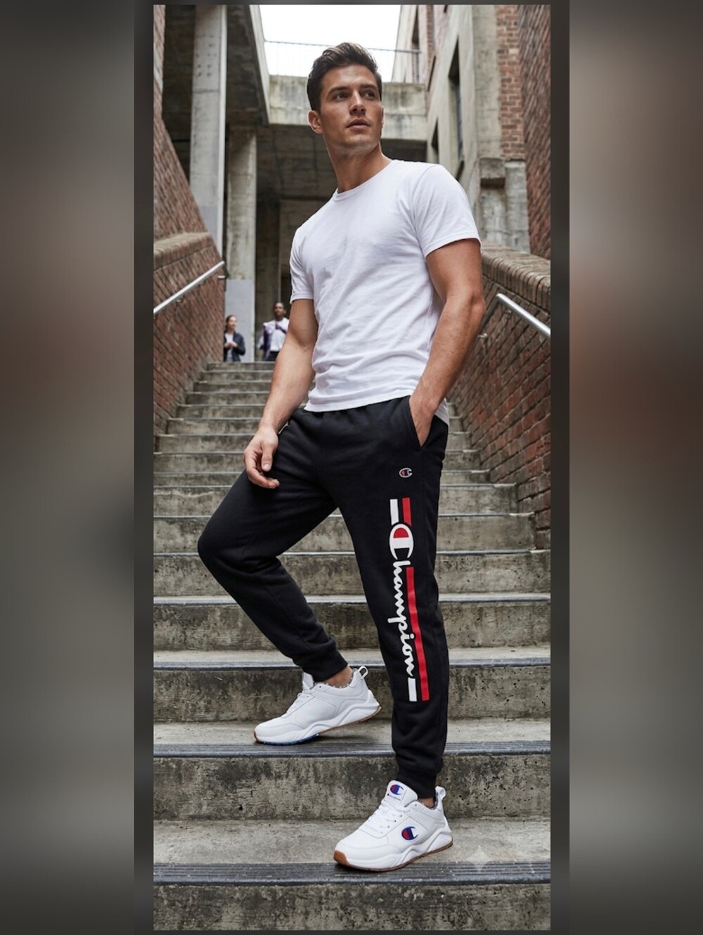 Champion Mens Sweatpants Medium Black Fleece Joggers Big Red Script Logo Wash